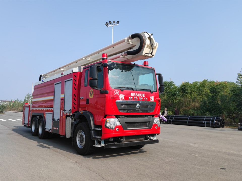 25米舉高噴射消防車(chē)圖片